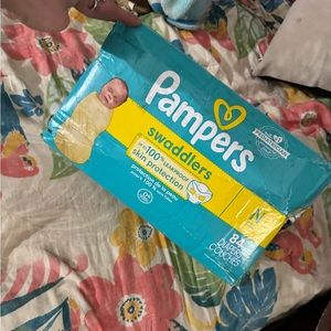 Pampers Newborn Swaddlers - 84 Count